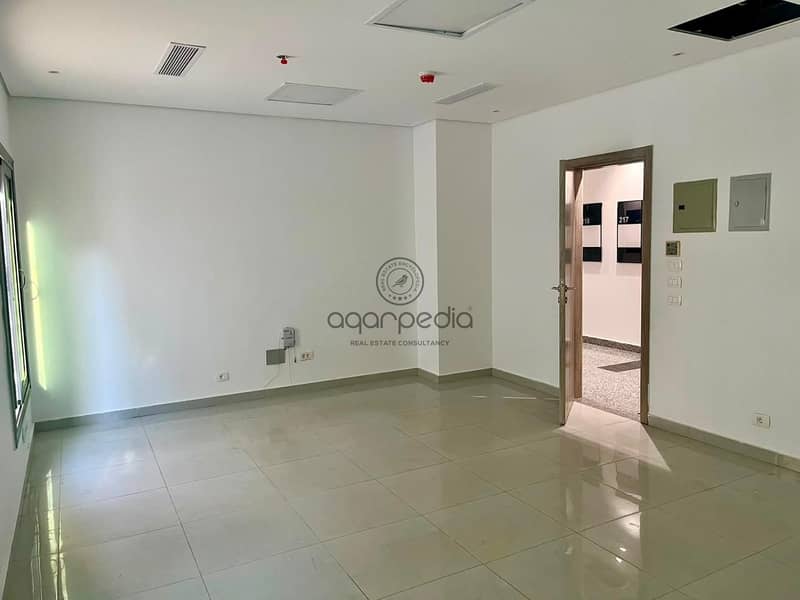Fully Finished Office 80m in Kernel New Cairo Banks District First Sector Prime Location Ready for Immediate Operation at 80K Monthly - Widok 3