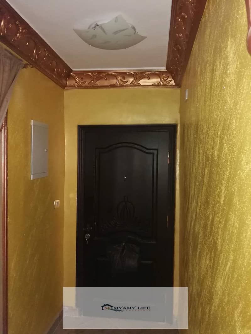 Apartment for rent, empty, on the tile at Al-Ahram Gardens, 190 meters, third floor, steps to the second gate. - Bild 5