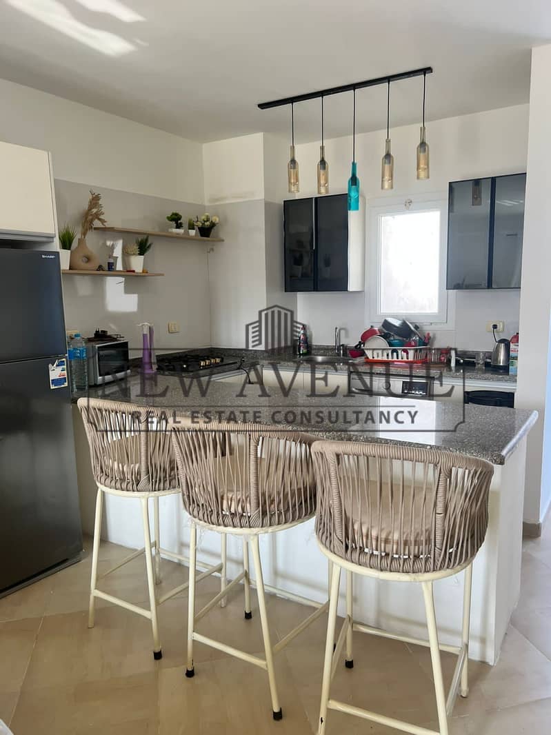 Super lux finishing with furnished and appliances - very prime location overlooking landscape and swimming pool - ready to move - Bahary - Widok 5
