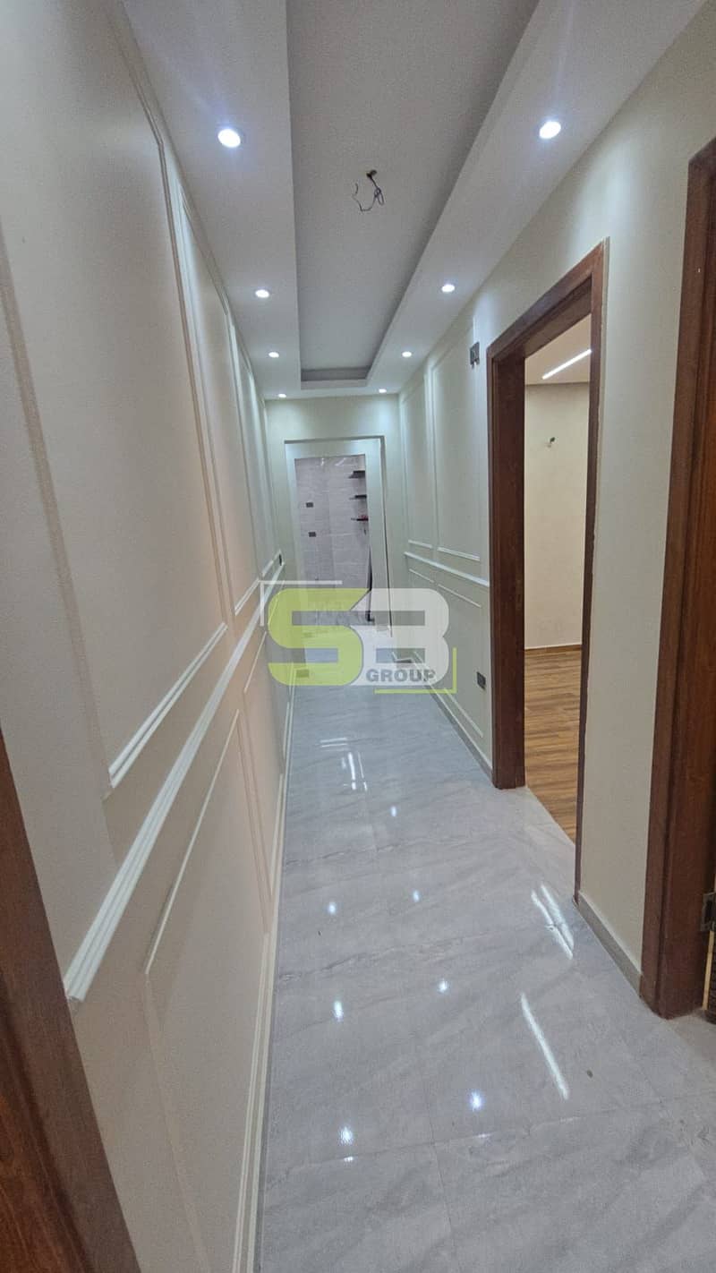 A masterpiece apartment ultra super lux 160 sqm in Al Khamail Compound in Sheikh Zayed - Ansicht 6