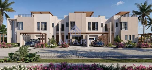 4 Bedroom Townhouse for Sale in 6th of October, Giza - imgi_26_high (1). jpeg