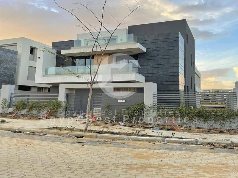 Lowest price villa with La Vista in Fifth Settlement, prime location near Gamal Abdel Nasser Axis, installments available – další