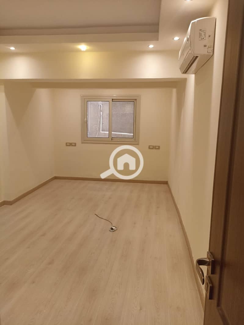 For companies and institutions in El-Merghany - View 6