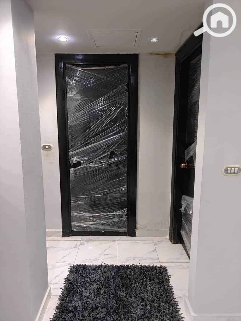 5 76825. jpg