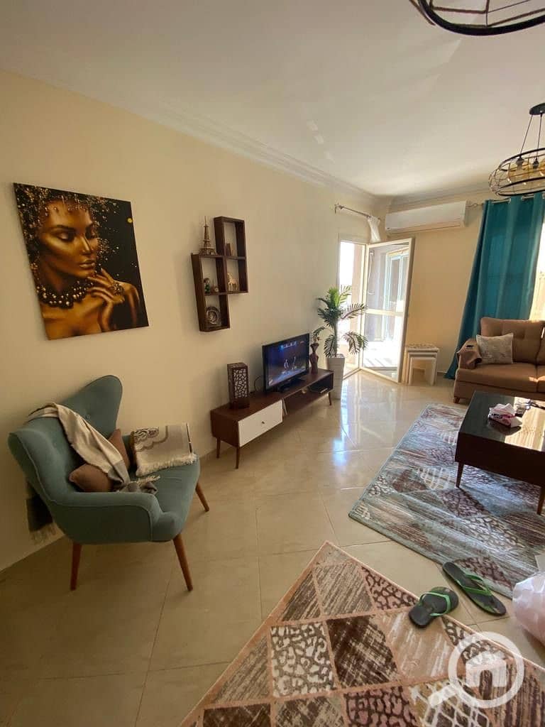For rent, a furnished apartment in Dar Masr Compound, Sheikh Zayed, next to Beverly Hills. - Widok 3