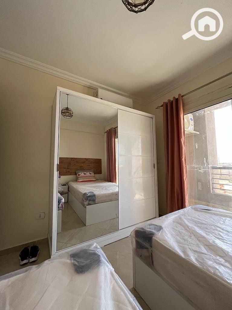 For rent, a furnished apartment in Dar Masr Compound, Sheikh Zayed, next to Beverly Hills. - Więcej
