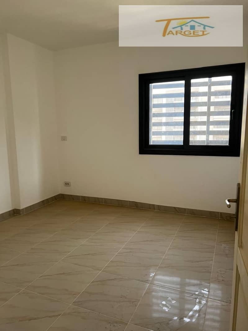 For rent: a 131 m² apartment in the latest areas of Madinaty B15, fourth floor with an open view, first occupancy. - Widok 6