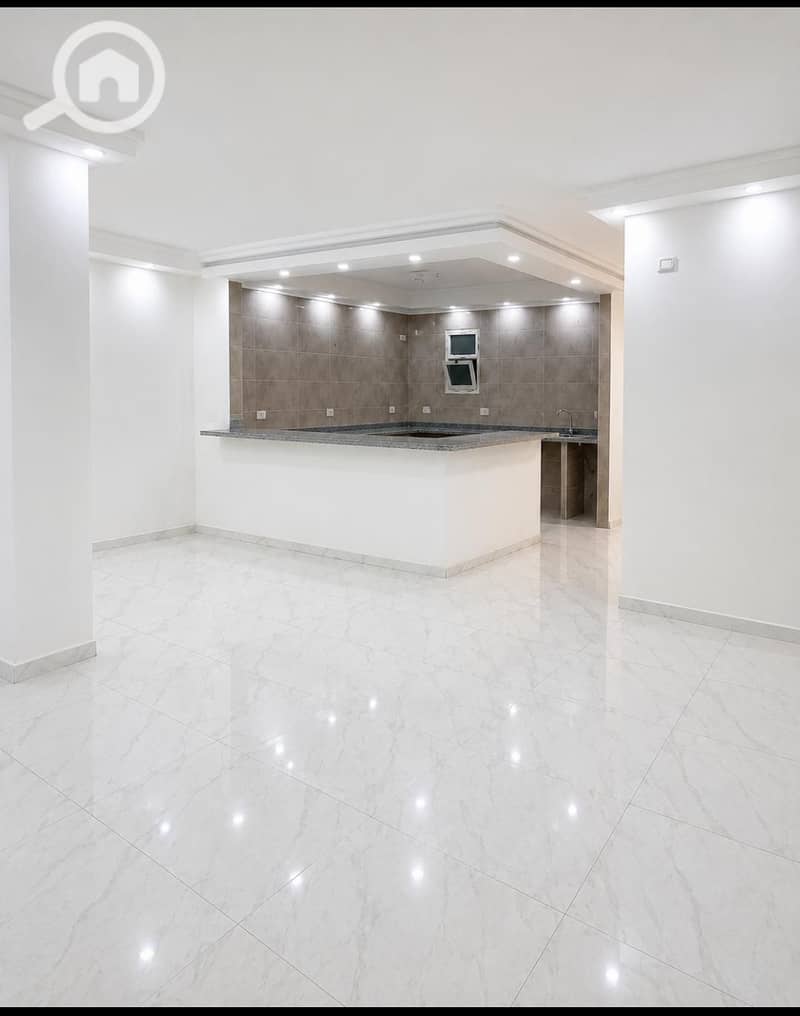 Apartment for rent 200m in Old Maadi near Soares Square | 3 rooms | Super Lux finishing | North facing | 14 thousand - Widok 2