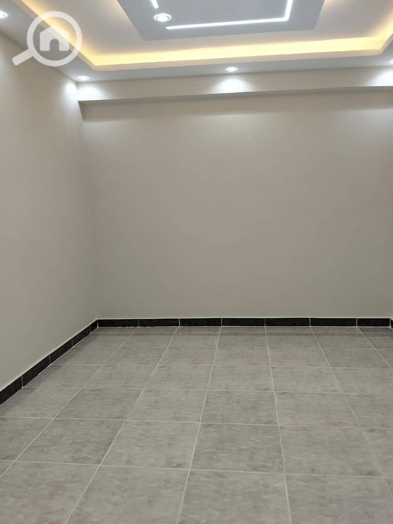 6 22807. jpg