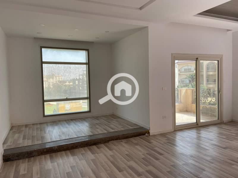 Luxury Apartment for Rent – West Golf Compound – Fifth Settlement, New Cairo Premium Finishing | Prime Location This elegant apartment features – pohled 4
