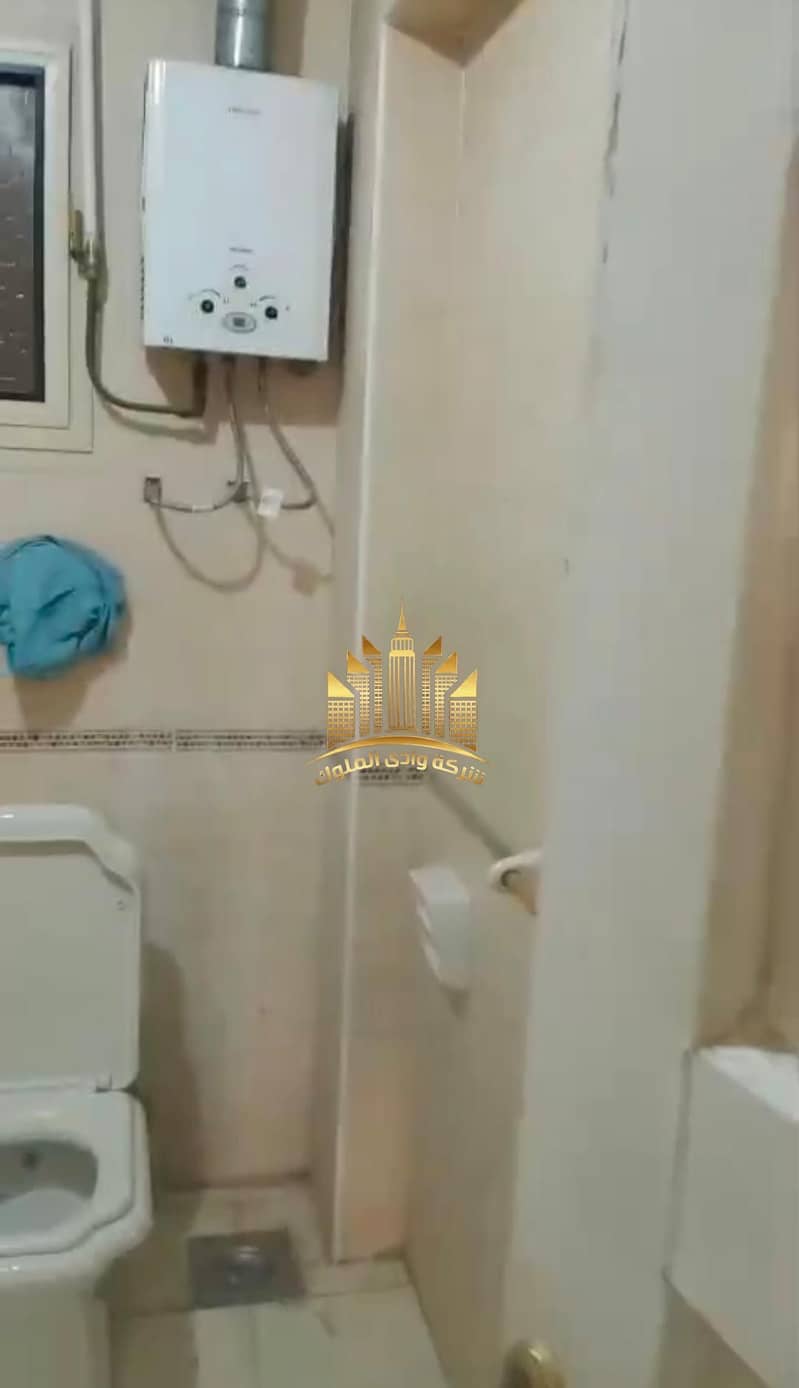 8 1000997838. jpg