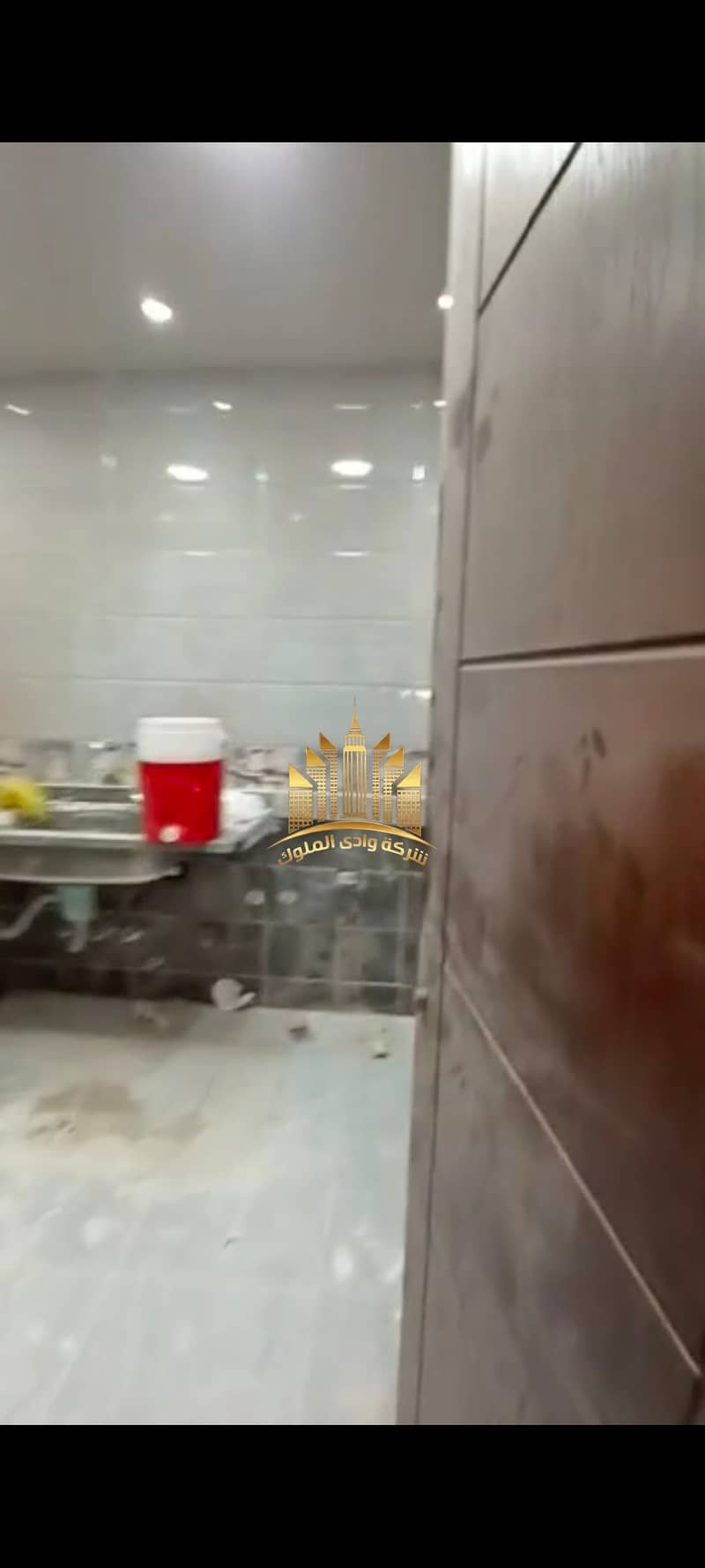 8 1001001849. jpg