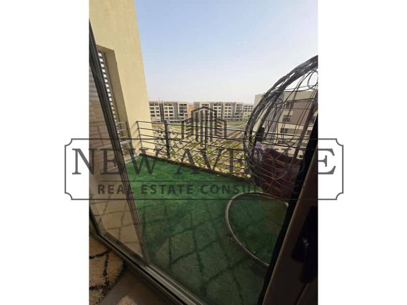 Under market price fully finished Apartment for sale palm hills ( capital gardens ) prime location ready to move with ACs – pohled 5