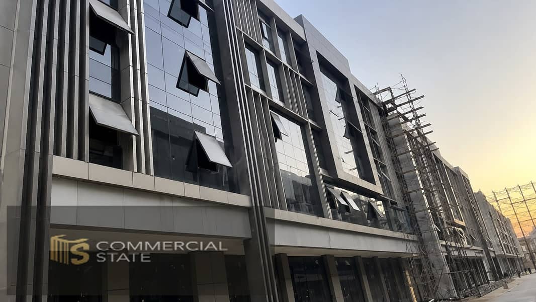 Office at Al Jazi Mall 55m for Rent -New Cairo - Widok 5