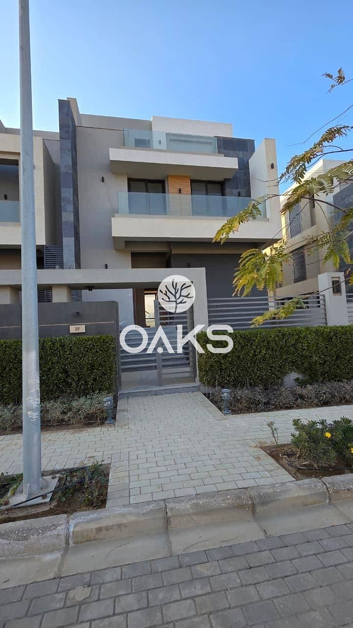 Villa for sale ready to move in Patio 5 east in New cairo - Elsherouk city - Vista 4