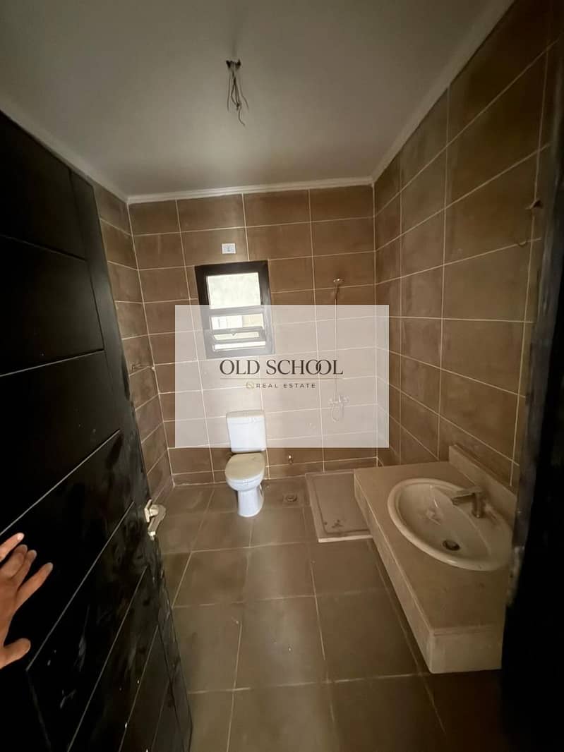 6 1001188649. jpg