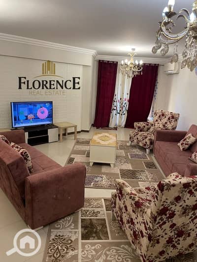 3 Bedroom Flat for Sale in Montazah, Alexandria - 57465f32-f963-4f1e-a5bf-a25ffb69c692. jpg 3 Bedroom Flat for Sale in Montazah, Alexandria - 57465f32-f963-4f1e-a5bf-a25ffb69c692. jpg