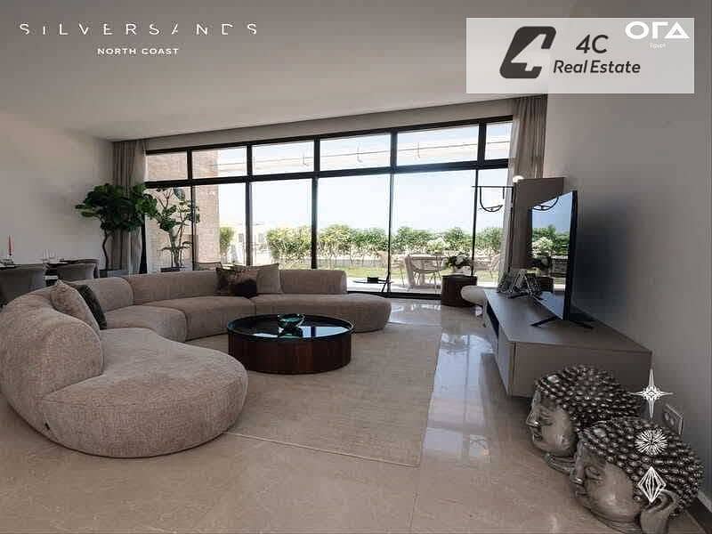 Lowest-Priced Upper Chalet Directly on the Main Boulevard in Silver Sands – North Coast – pohled 2