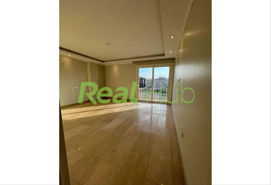 Penthouse for sale with swimming pool in Galleria Moon Valley compound – pohled 5