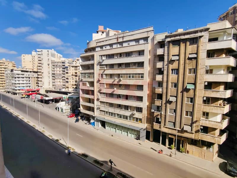Apartment for Sale – Roushdy – 175 sqm – Prime Location on Abu Qir Main Street – Landmark Building – Cash Price: EGP 8,200,000 – pohled 2