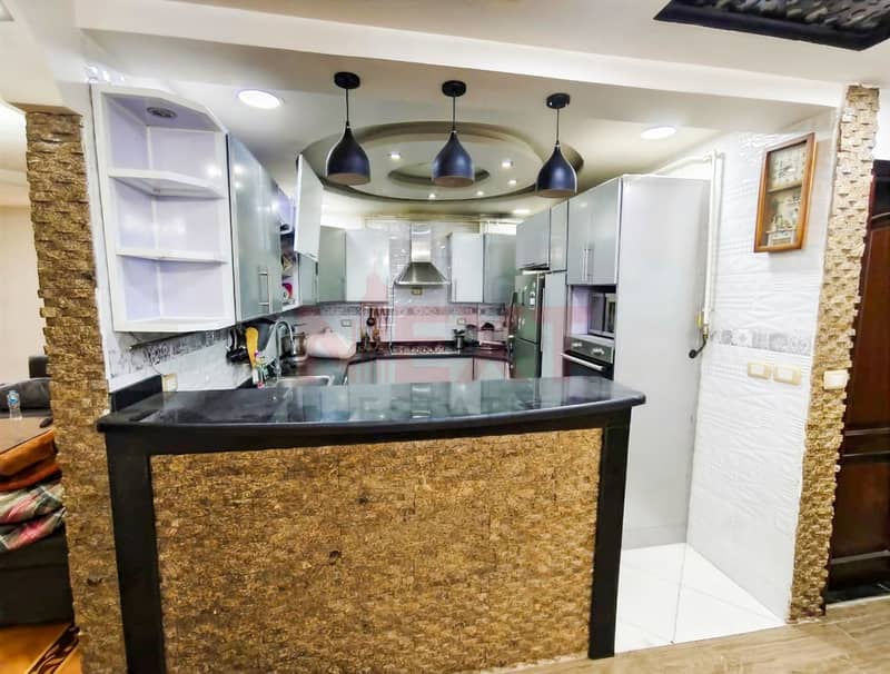 Apartment for Sale – Roushdy – 175 sqm – Prime Location on Abu Qir Main Street – Landmark Building – Cash Price: EGP 8,200,000 – další
