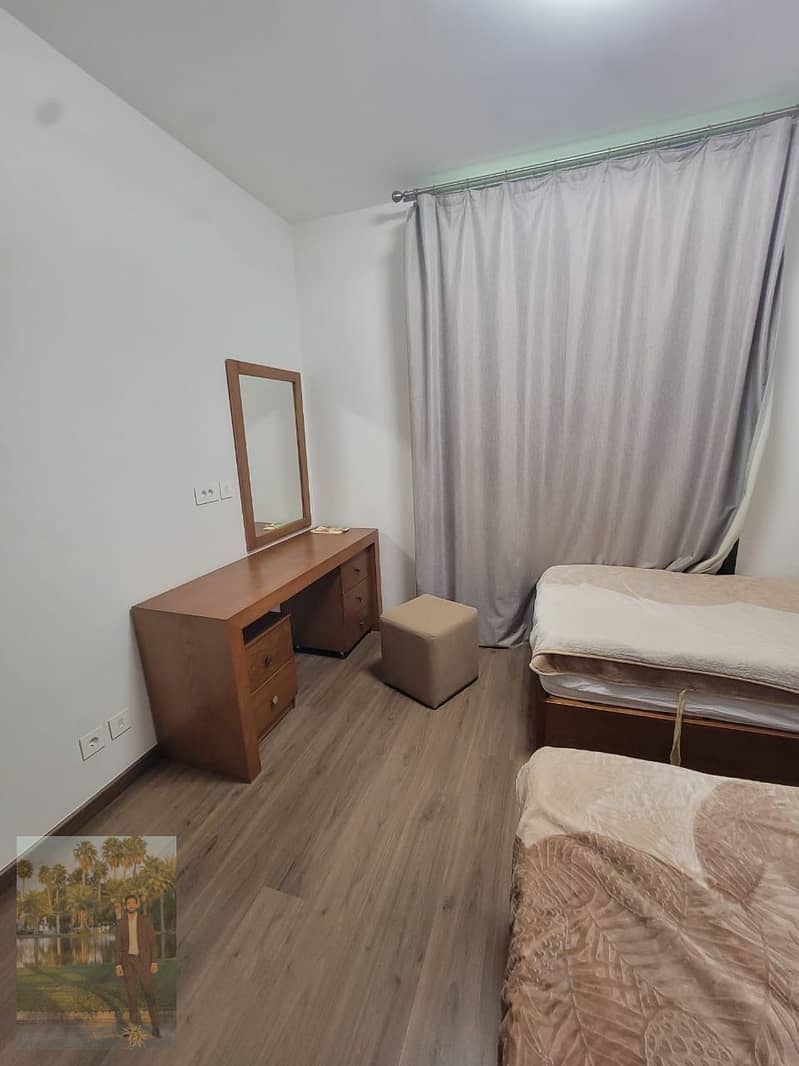 7 0f7700fe-22e1-4113-bcb8-b567d54d4adb. jpg