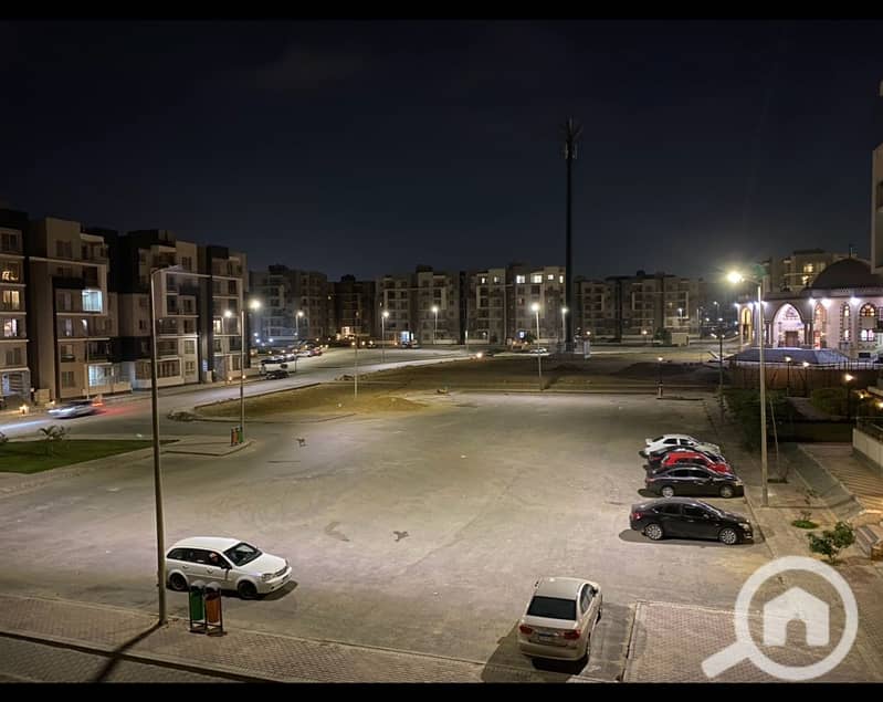Apartment for rent, empty, in the Fifth Settlement, Dar Misr Al Andalus compound, very prime location, Zone 1 - Więcej