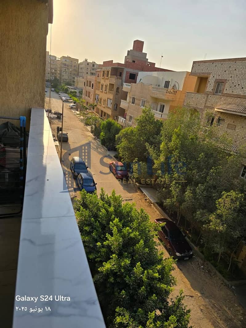 A bargain apartment for sale, finished with a northern view and an open view in Al-Firdaws City, in the investment area, in front of Dream Land and next to Al-Ashgar neighborhood, 6th of October. - Widok 4