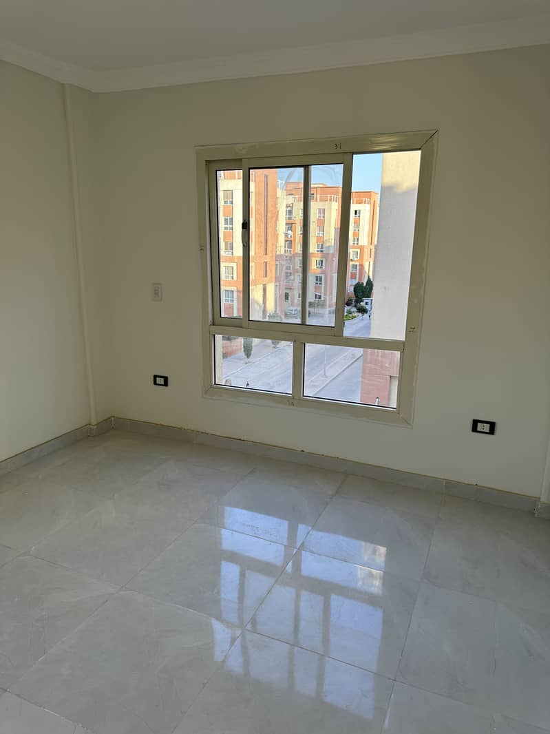 شقة للبيع في6 اكتوبر - دجله بالمز -6th of October Degla Palms من مالك - Ansicht 2