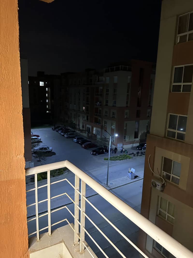 شقة للبيع في6 اكتوبر - دجله بالمز -6th of October Degla Palms من مالك - Mehr