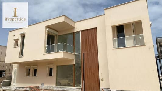 2 Bedroom Chalet for Sale in North Coast, Matruh - 11. jpg 2 Bedroom Chalet for Sale in North Coast, Matruh - 11. jpg
