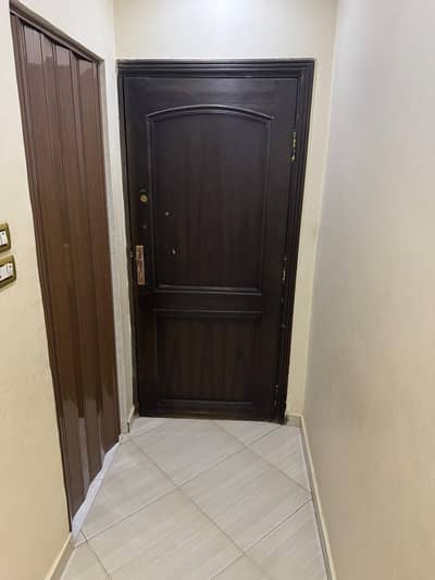 3 Bedroom Apartment for Sale in Maryotaya, Giza - شقة للبيع في المريوطية بين فيصل والهرم بالقرب من محطة مترو المريوطية 3 Bedroom Apartment for Sale in Maryotaya, Giza - شقة للبيع في المريوطية بين فيصل والهرم بالقرب من محطة مترو المريوطية