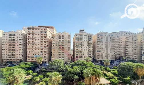 مکتب  للبيع في سموحة، الإسكندرية - 1000471595. jpg