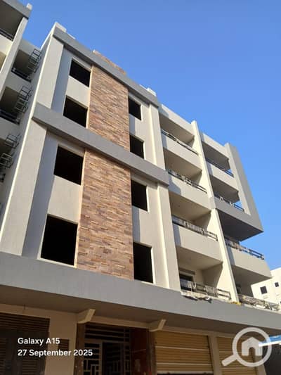 3 Bedroom Flat for Sale in Mokattam, Cairo - 72c36225-0f4f-4175-b6e5-aa1365242cc5. jpg 3 Bedroom Flat for Sale in Mokattam, Cairo - 72c36225-0f4f-4175-b6e5-aa1365242cc5. jpg