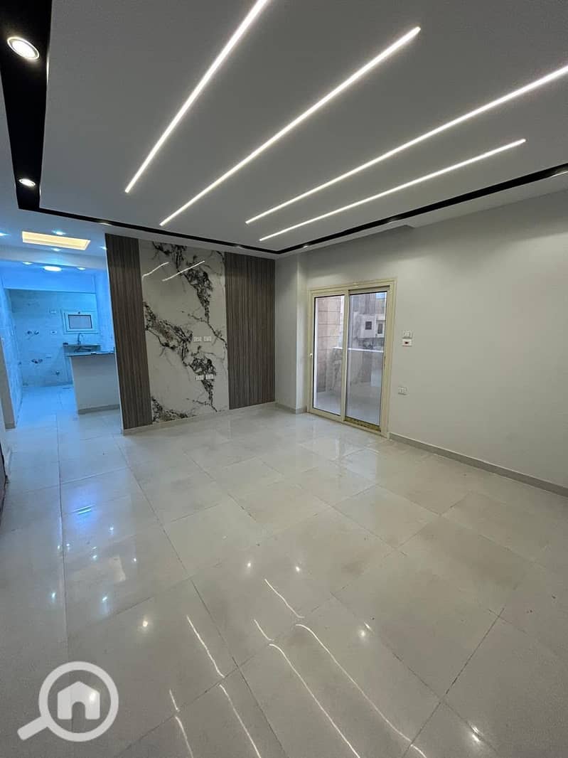 Apartment for sale, ultra-super deluxe finishing, Fifth District, second contract, villas and palaces area - Widok 2