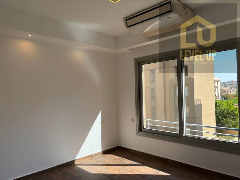 Apartment for rent with kitchen and air conditioning in Village Gate opposite the American University in Cairo AUC – pohled 4