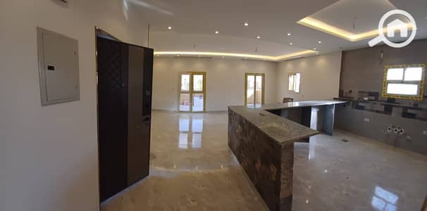 3 Bedroom Flat for Sale in New Cairo, Cairo - 4482cf0a-b7df-4f80-8a65-99bd5d34fb3a. jpg 3 Bedroom Flat for Sale in New Cairo, Cairo - 4482cf0a-b7df-4f80-8a65-99bd5d34fb3a. jpg