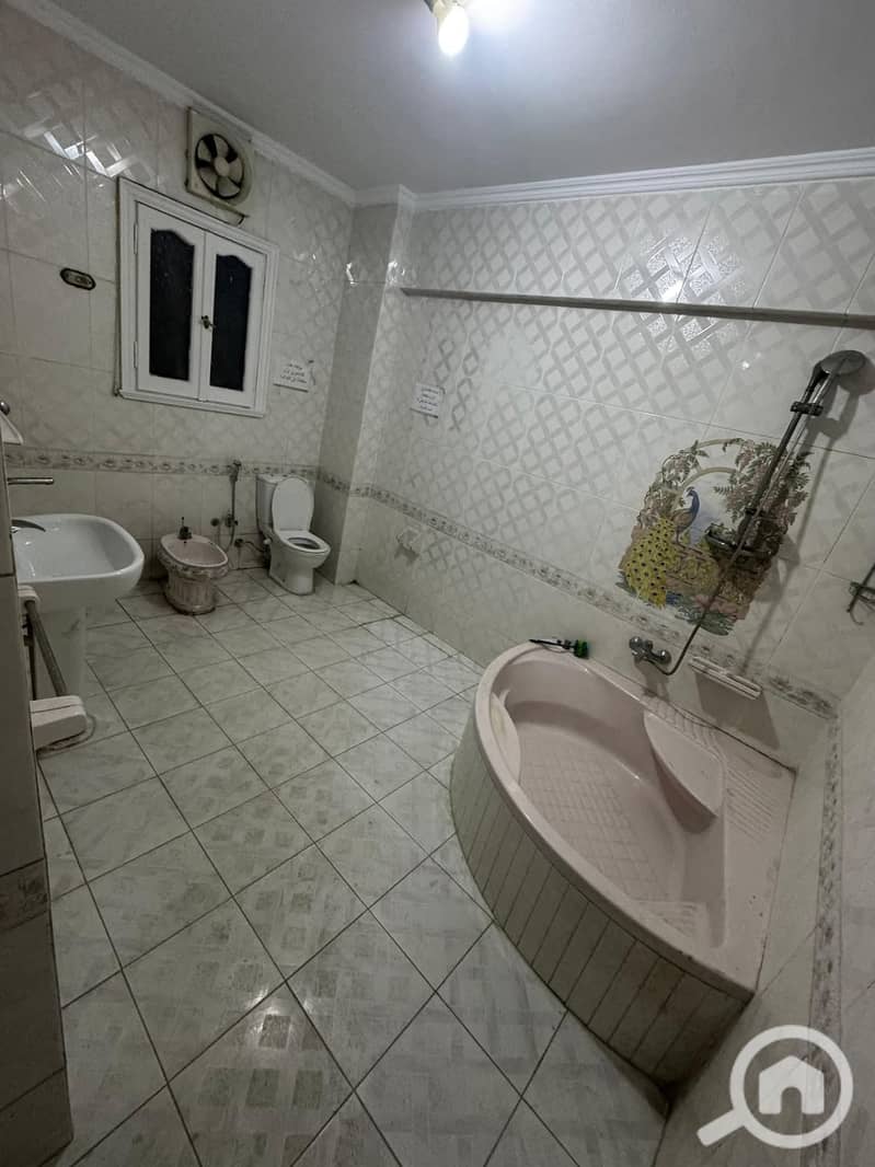 10 1000477475. jpg