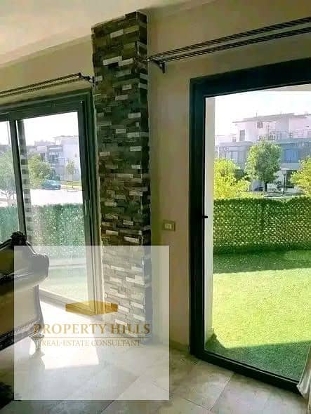 Houses and villas with a 50% discount. Own a villa directly opposite Madinaty. Immediate handover. - Vista 3
