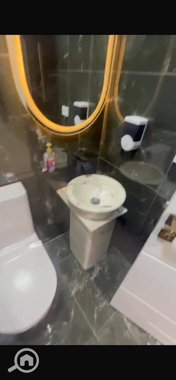 7 274897. jpg