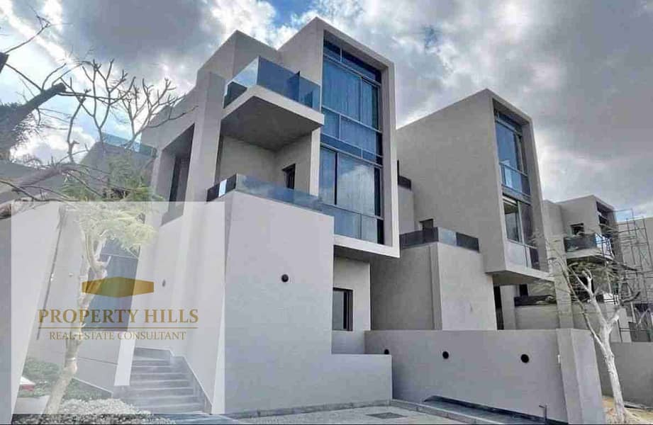Last Villa for sale in fifth settlement in this location in water way Ready for Viewing this photos from real  • Unit Type: townhouse • Built-up Area: 270m² • Location: Waterway Compound – New Cairo • Status: Ready for viewing  Project Features:  Prime lo - Widok 2