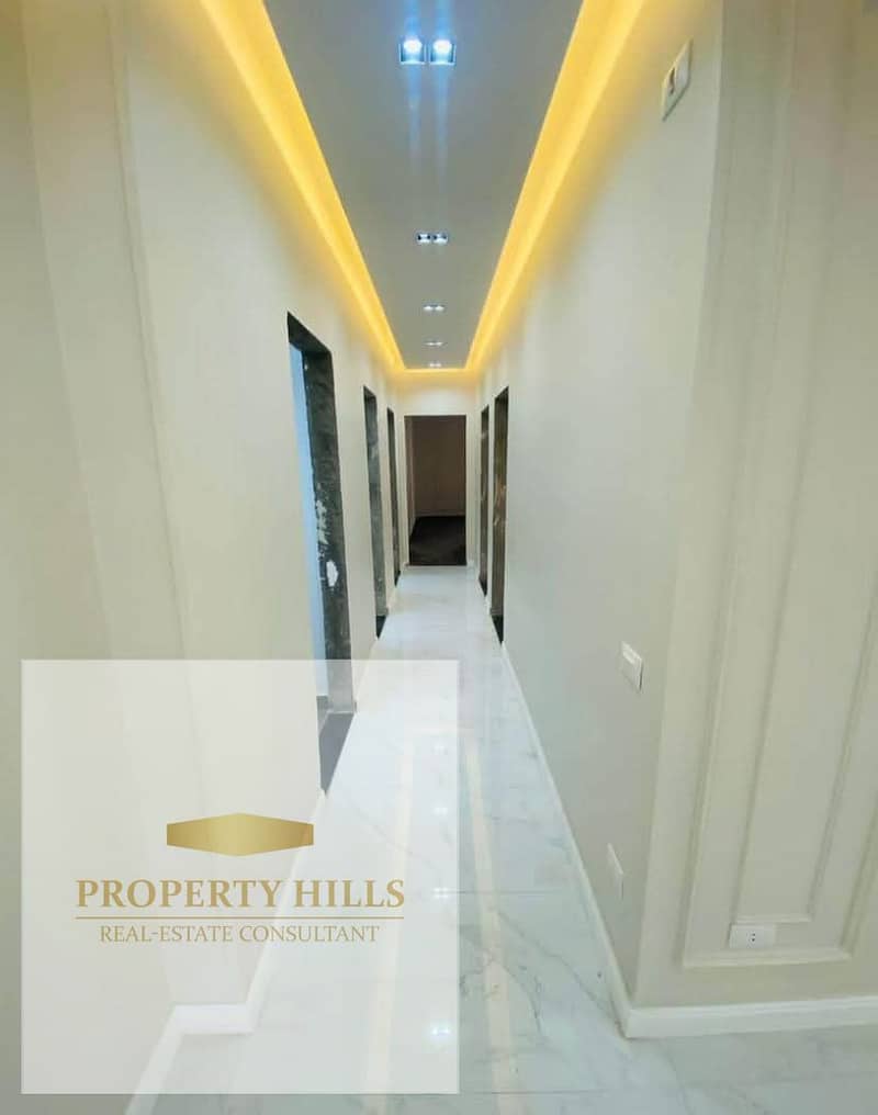 This apartment is a special one, offered for sale in a prime location at the entrance of Zayed 1, near Hyper 1. - Widok 6