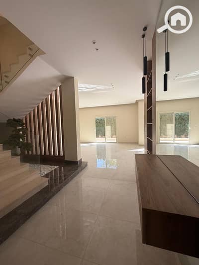 4 Bedroom Villa for Sale in New Cairo, Cairo - 7ff7807a-ccdd-4c62-8b5e-b9bafb9a7294. jpeg