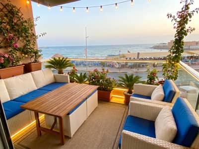 3 Bedroom Chalet for Rent in Sidi Beshr, Alexandria - شقة مصيفية في الأسكندرينة صف اول علي البحر سيدي بشر خالد بن الوليد