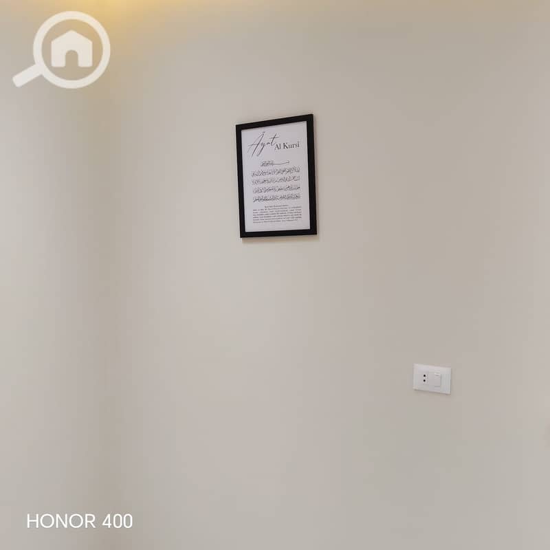 12 ed4922e7-60ab-4c6e-b3f7-01ca769845e9. jpg