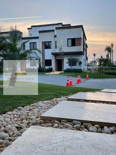3 Bedroom Villa for Sale in New Cairo, Cairo - 703110896_1246805507526449_2180819457840443060_n. jpg