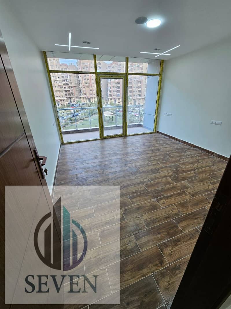 *Administrative office for rent 170 m², air-conditioned, Sama Towers, right on the Ring Road, just minutes to Fifth Settlement* - Vista 5