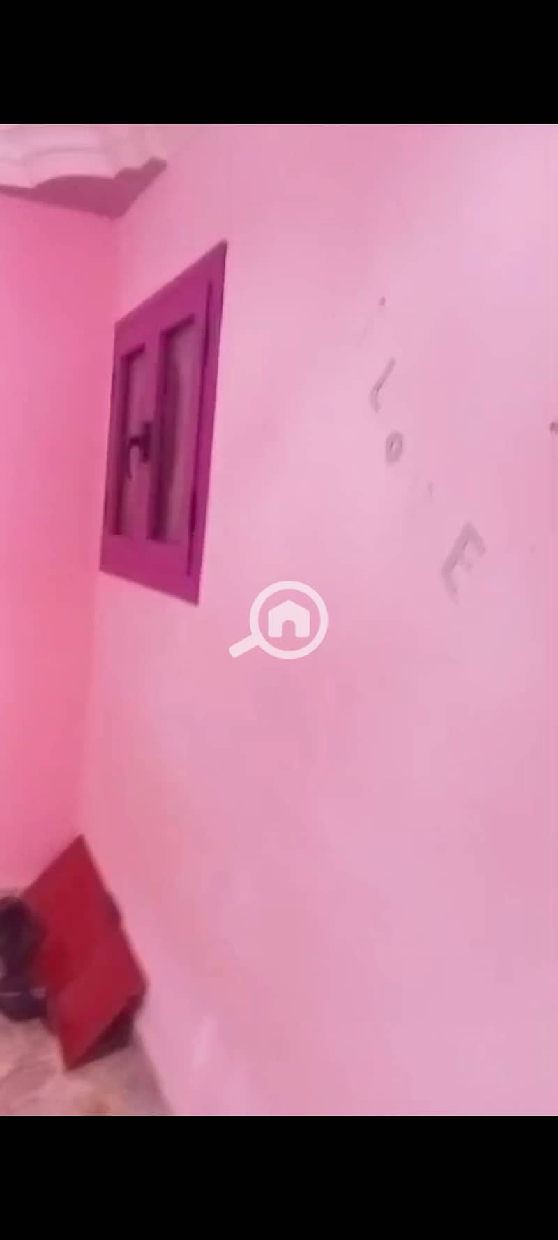 A stunning apartment with two complete rooms and utilities, in a very special location, suitable for newlyweds. The price is reasonable. - Więcej