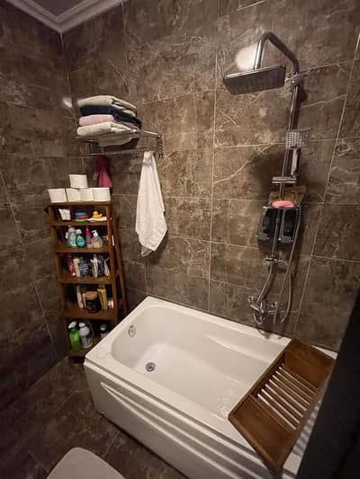 3 Bedroom Flat for Sale in Mokattam, Cairo - شقه للبيبع الهضبه العليا 3 Bedroom Flat for Sale in Mokattam, Cairo - شقه للبيبع الهضبه العليا