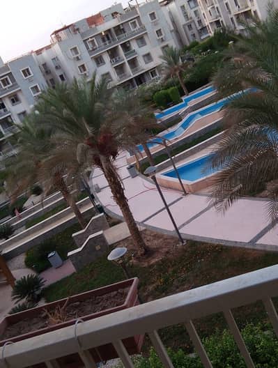 3 Bedroom Apartment for Sale in New Cairo, Cairo - شقة للبيع بأميز لوكيشن بكمباوند جايد أمام بوابة ٢٤ الرحاب
